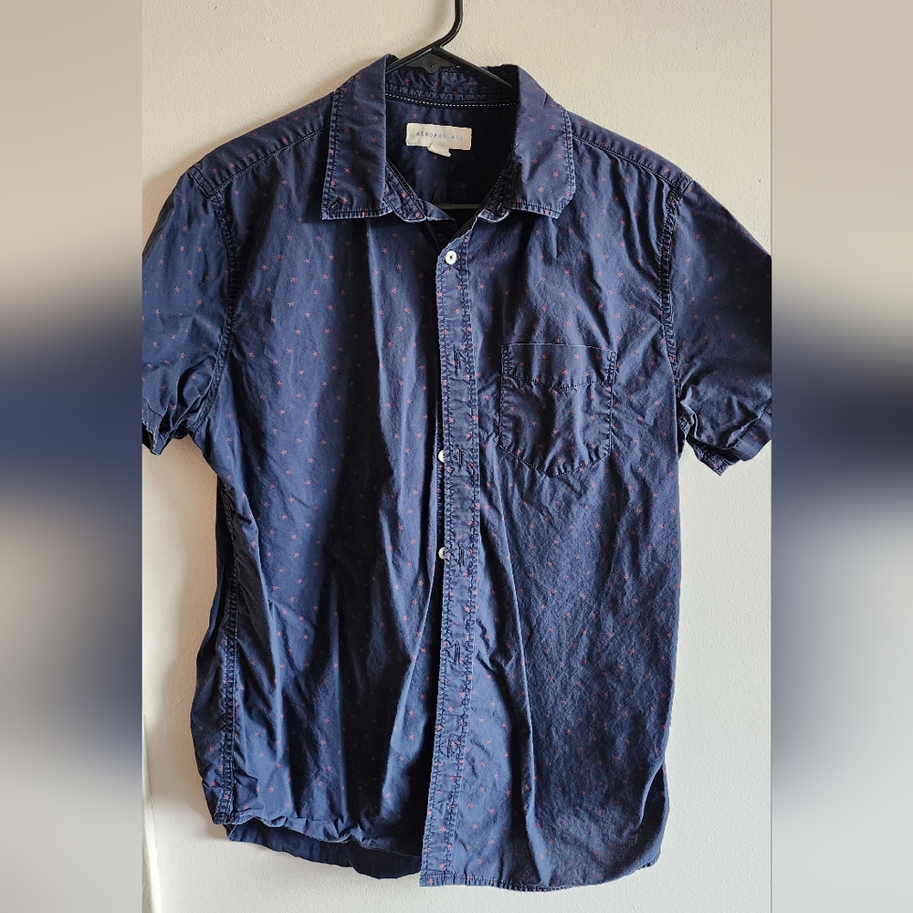 Blue with red stars short sleeve shirt medium